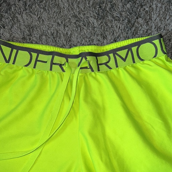 Under Armour Shorts💙 - Picture 3 of 9